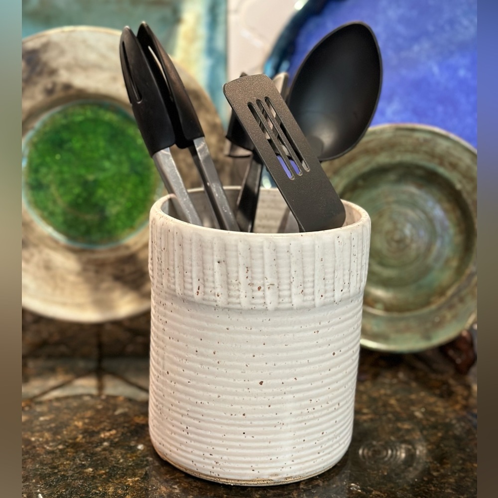 Peter’s Pottery Utensil Holder